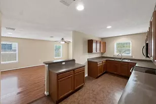 2239 Wilhurt Ave, Dallas, TX 75216 - Photo 9