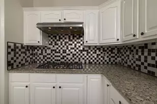8905 Lakepointe Ave, Rowlett, TX 75088 - Photo 11