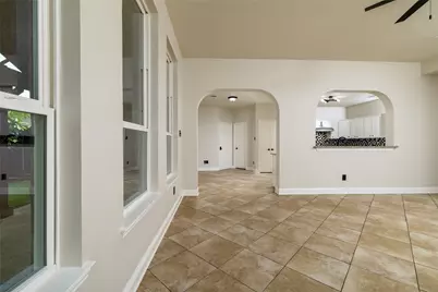 8905 Lakepointe Avenue, Rowlett, TX 75088 - Photo 5