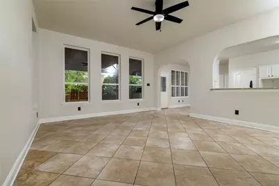 8905 Lakepointe Avenue, Rowlett, TX 75088 - Photo 7