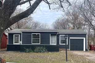 1305 Lynn St, Bonham, TX 75418 - Photo 1