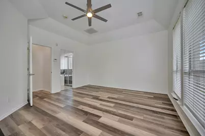 3244 Serpis, Grand Prairie, TX 75054 - Photo 17