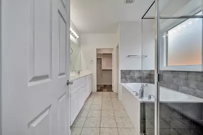 3244 Serpis, Grand Prairie, TX 75054 - Photo 21