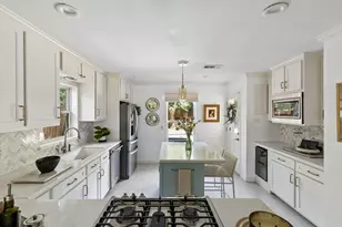 3715 Valley Ridge Rd, Dallas, TX 75220 - Photo 13