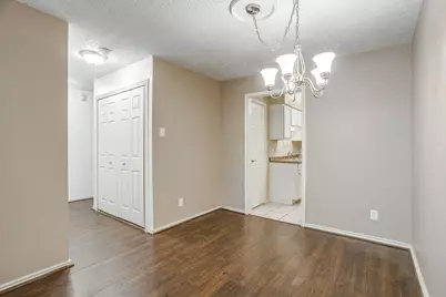 13845 Leinsper Green Street, Dallas, TX 75240 - Photo 11