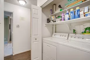13845 Leinsper Green St, Dallas, TX 75240 - Photo 27