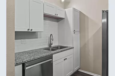 9600 Royal Lane #112, Dallas, TX 75243 - Photo 3