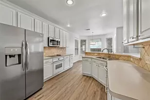 1711 Peregrine Dr, Corinth, TX 76210 - Photo 13