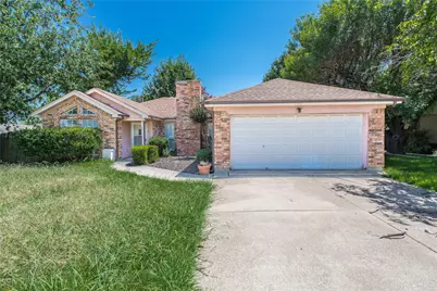 303 Shirley Drive, Alvarado, TX 76009 - Photo 3