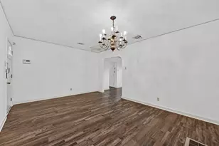 1623 S Marsalis Ave, Dallas, TX 75216 - Photo 7
