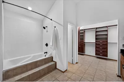 631 Mission Circle, Irving, TX 75063 - Photo 19