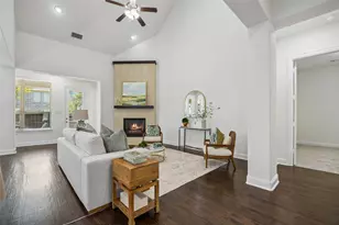 7266 Clementine Dr, Irving, TX 75063 - Photo 9