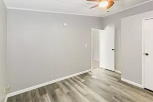 313 Hogan Ln, Whitesboro, TX 76273 - Photo 17