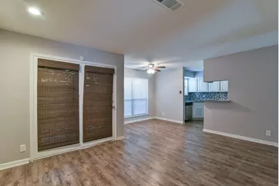1906 Emerald Place #1214, Arlington, TX 76011 - Photo 5