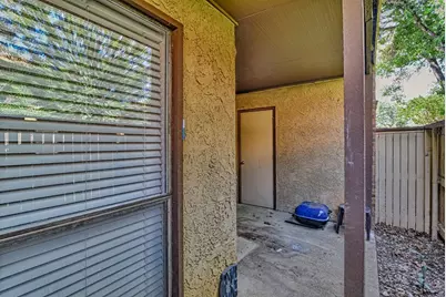 1906 Emerald Place #1214, Arlington, TX 76011 - Photo 21