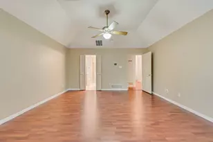 1022 Oak Tree Dr, Fort Worth, TX 76140 - Photo 13