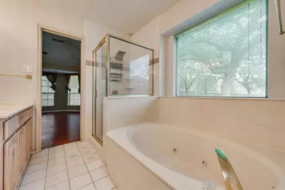 1022 Oak Tree Drive, Fort Worth, TX 76140 - Photo 15