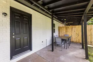210 Slaughter St, Arlington, TX 76011 - Photo 1