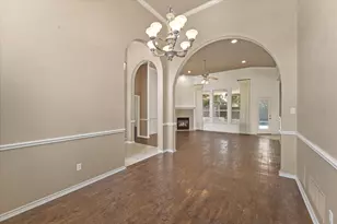 415 Valley View Ln, Krum, TX 76249 - Photo 7