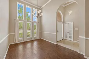 415 Valley View Ln, Krum, TX 76249 - Photo 7