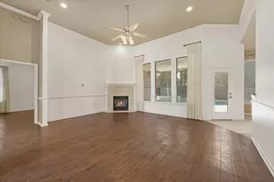 415 Valley View Ln, Krum, TX 76249 - Photo 9