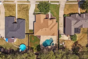 415 Valley View Ln, Krum, TX 76249 - Photo 31