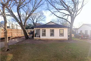 211 Kerby St, Arlington, TX 76013 - Photo 9