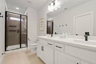 3710 Redleaf Ln, Dallas, TX 75209 - Photo 29