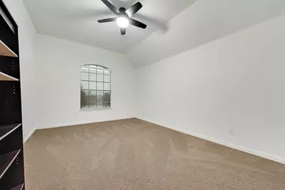 305 Blythe Bridge Drive, Roanoke, TX 76262 - Photo 17