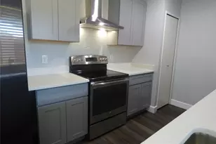 5016 Roberts Dr, The Colony, TX 75056 - Photo 3
