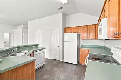 625 Jamie Lane, Mansfield, TX 76063 - Photo 9