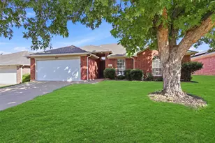 625 Jamie Ln, Mansfield, TX 76063 - Photo 3