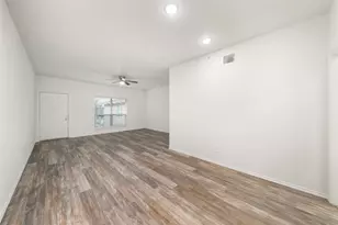 11232 Park Central Pl, Dallas, TX 75230 - Photo 5