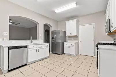 5825 Show Master Lane, Fort Worth, TX 76179 - Photo 9