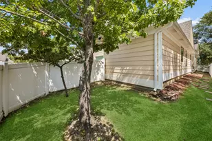 901 Wenk Dr, Aubrey, TX 76227 - Photo 25