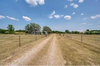 8797 Fm 2450, Sanger, TX 76266 - Photo 13