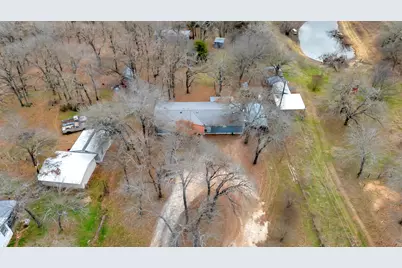 304 Hcr 1433, Covington, TX 76636 - Photo 35