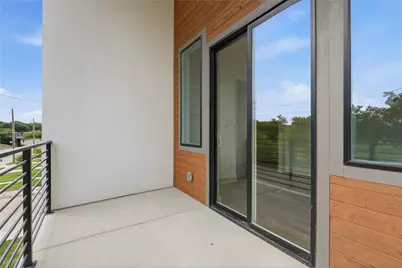 6200 Carlton Garrett Street, Dallas, TX 75215 - Photo 27