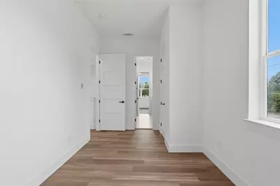6200 Carlton Garrett Street, Dallas, TX 75215 - Photo 23