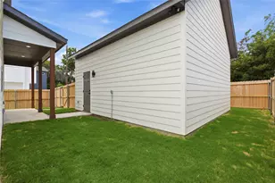 6200 Carlton Garrett St, Dallas, TX 75215 - Photo 33
