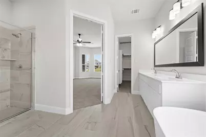 6978 Westlake Drive, Grand Prairie, TX 75054 - Photo 17