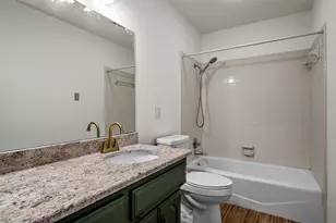 7024 Cheshire Dr, Waco, TX 76712 - Photo 17