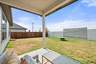 1421 Arciones Rd, Fort Worth, TX 76052 - Photo 19