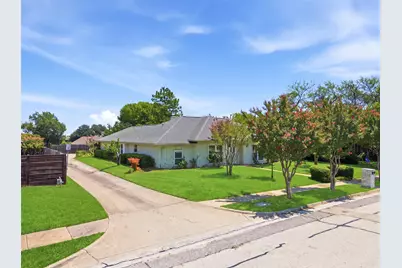 1718 Merrimac Trail, Garland, TX 75043 - Photo 35