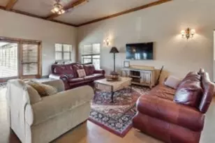 121 Dodge City Ct, Newark, TX 76071 - Photo 5