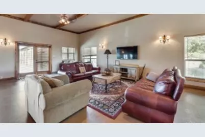 121 Dodge City Court, Newark, TX 76071 - Photo 5