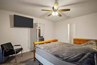 121 Dodge City Court, Newark, TX 76071 - Photo 19