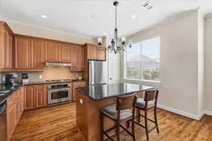 1110 Emerson Park Lane., Irving, TX 75063 - Photo 11