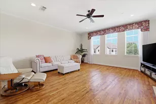 1110 Emerson Park Lane., Irving, TX 75063 - Photo 9