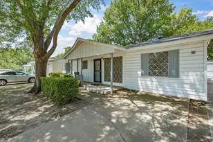 3323 William Brewster Dr, Irving, TX 75062 - Photo 39